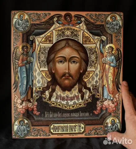 Икона с ковчегом "Иисус с Евангелистами и Архангел — красивый подарок
