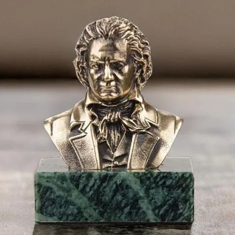 Ручная работа: Бюст «Бетховен» из бронзы