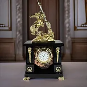 Интерьерные часы «Георгий Победоносец» — оригинальный подарок — фотография 1