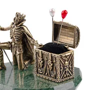 Подарочная бронзовая композиция «Кощей Бессмертный с сундуком» — фотография 6