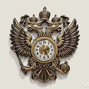 Резные часы с гербом РФ из ясеня — необычный подарок — фотография 1
