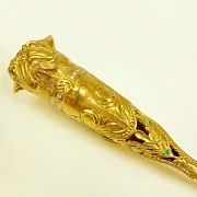 В подарок: Интерьерная ложка для обуви "Мопс". Позолоченная — фотография 4
