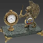 Часы с бронзовым грифоном — красивый подарок — фотография 2