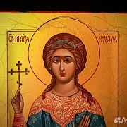 Деревянная Икона "Священномученица Надежда" — оригинальный подарок — фотография 5