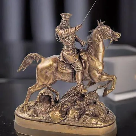 Скульптурная композиция «Скобелев» из бронзы — оригинальный подарок