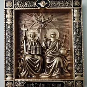 Резная икона Пресвятая Троица (Новозаветная) — красивый подарок — фотография 4