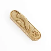 На память: Деревянная флешка «Кошка» — фотография 5