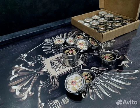 Нарды под стеклом «Герб Российской Федерации» — необычный подарок